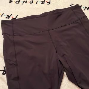 Lululemon black leggings